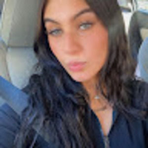 Meet your Posher, Ellie